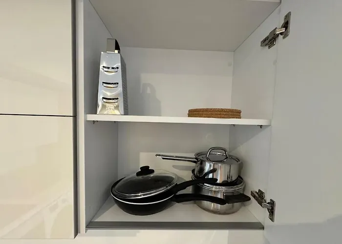 новая стильная у площади таксим, панорамная терраса на крыше *