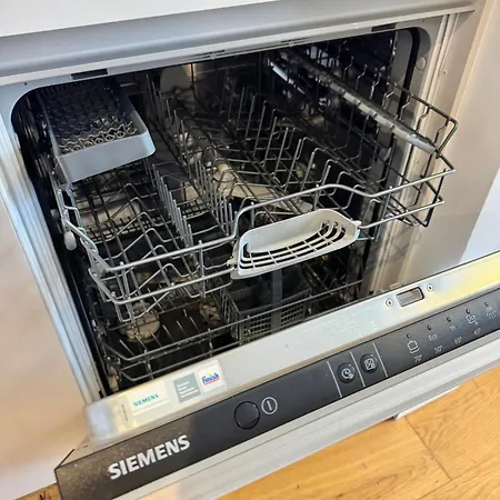 новая стильная у площади таксим, панорамная терраса на крыше * Κωνσταντινούπολη